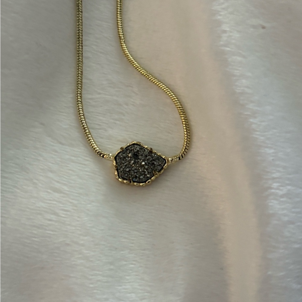 Kendra Scott drusy Pendant Necklace